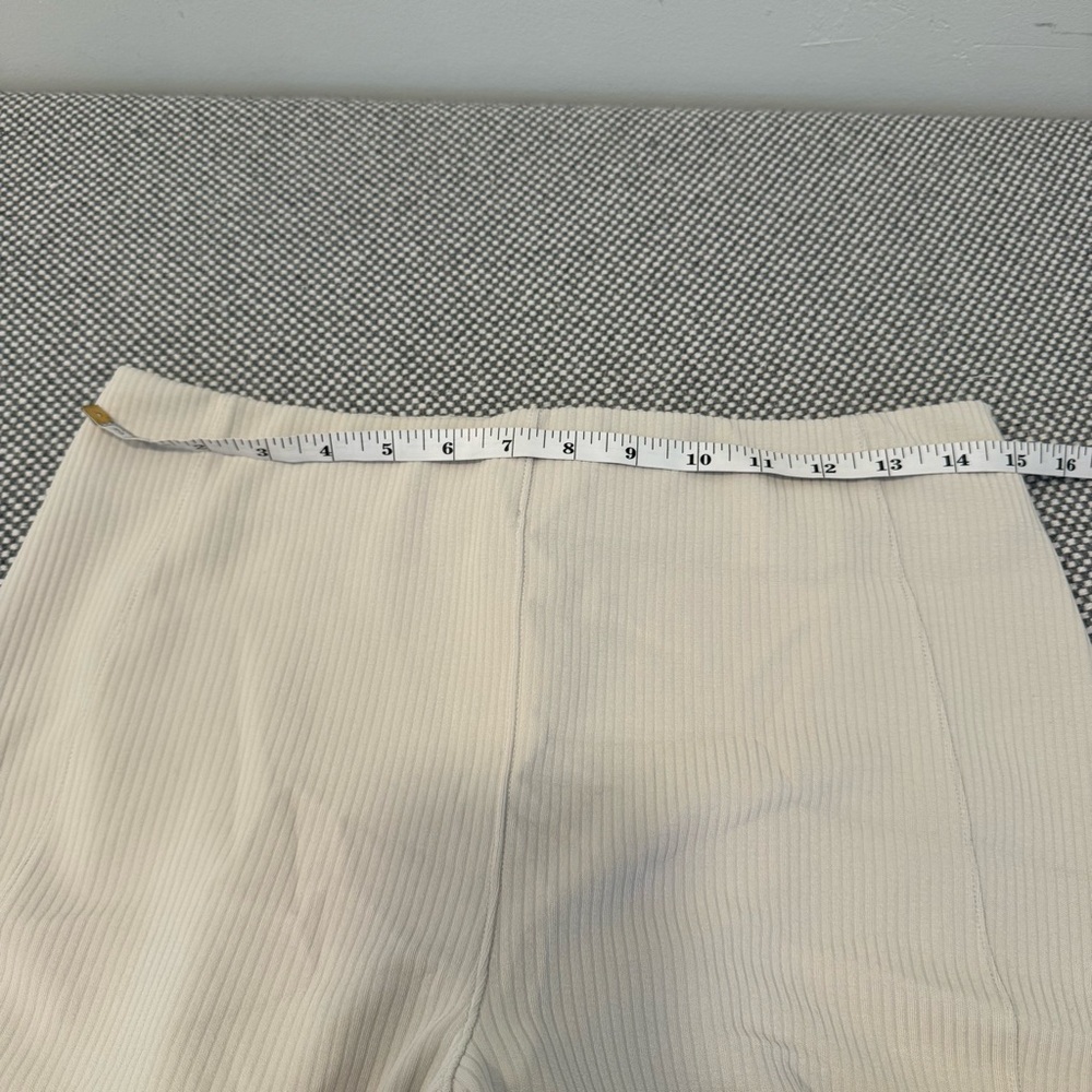 Lululemon Ribbed Softstreme Zip-Leg High-Rise Cropped Pants 25" Bone size 10 - Picture 9 of 12